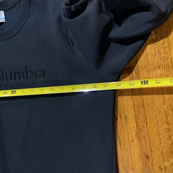 Columbia Woman’s Logo Crew Black NWT - Picture 8 of 12